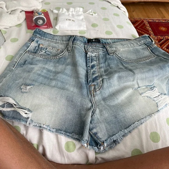 7 For All Mankind Faded Blue Jean Shorts - Picture 3 of 4